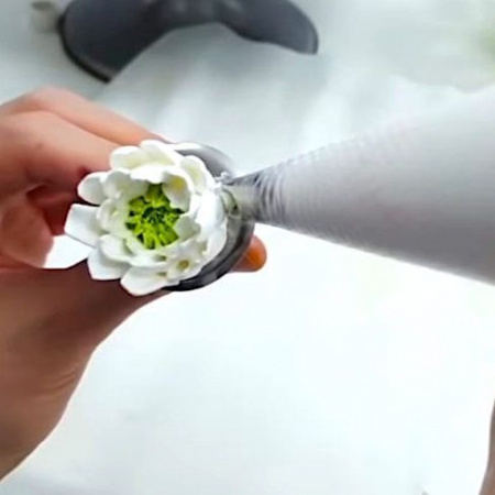 Кондитерская насадка лепесток хризантемы №81 Tulip™